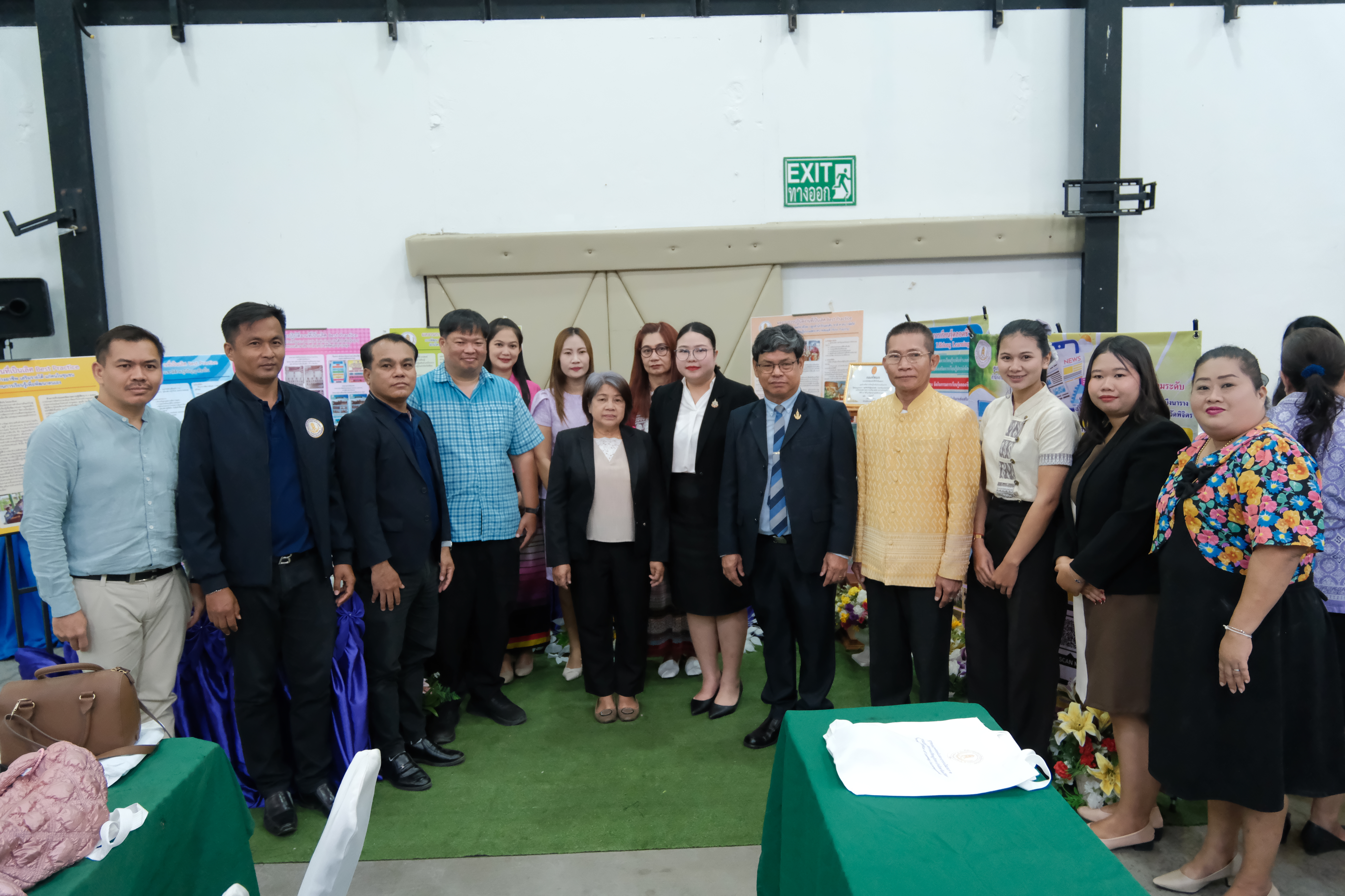 เข้าร่วมโครงการพัฒนาบุคลากรเพื่อพัฒนาศักยภาพในการปฏิบัติงานและสรุปผลการดำเนินงานประจำปีงบประมาณ 2568