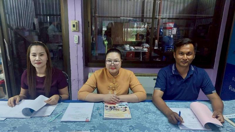 1. ประเมินผลการปฏิบัติงานบุคคลภายนอก ตำแหน่งบรรณารักษ์ และครูผู้สอนคนพิการ ณห้องประชุมศูนย์ส่งเสริมการเรียนรู้ระดับอำเภอบึงนาราง