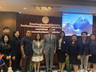 5. อบรมครูผู้สอนคนพิการ